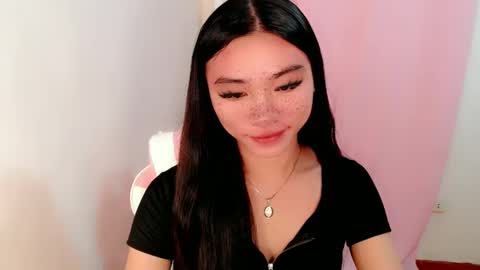 Snapshot of sexy_mikaxoxo chatting on March 9, 10:30 am mika online show from March 9, 10:30 am