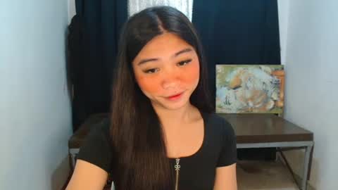 Snapshot of sexy_mikaxoxo chatting on September 8, 2:38 pm mika online show from September 8, 2:38 pm