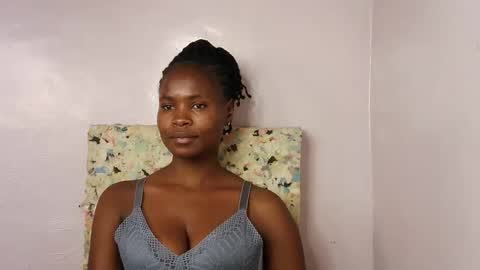 Molyne online show from February 23, 1:58 am