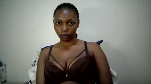Snapshot of sexy_muna2 chatting on June 13, 8:45 am sexy_muna2 online show from June 13, 8:45 am