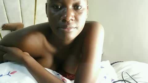 Nyla online show from March 11, 11:27 am