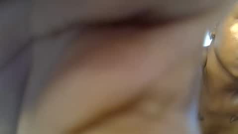 Quinter online show from April 8, 9:48 pm