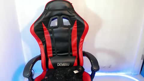 Snapshot of sexy_rc18 chatting on November 27, 1:40 am RC online show from November 27, 1:40 am