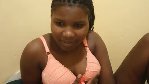 Queen online show from March 8, 3:16 pm