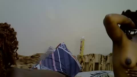 Snapshot of sexy_sasy chatting on November 4, 1:48 am sexy_sasy online show from November 4, 1:48 am