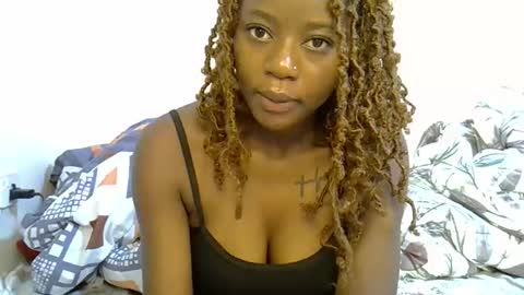 Snapshot of sexy_sasy chatting on November 9, 1:48 am sexy_sasy online show from November 9, 1:48 am