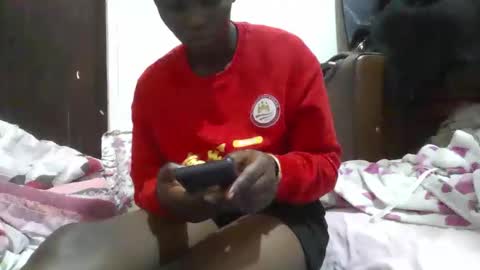 Snapshot of sexy_titz chatting on November 17, 6:14 pm sexy_titz online show from November 17, 6:14 pm