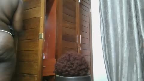 Snapshot of sexy_wendy5 chatting on November 27, 2:19 pm wendy online show from November 27, 2:19 pm