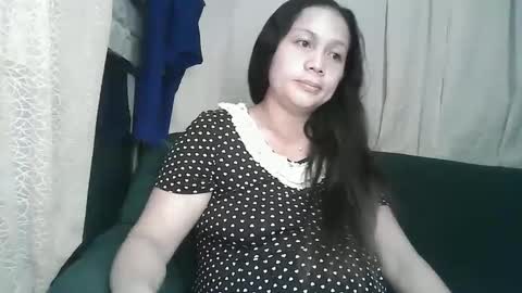 sexy_zapphire2024 online show from December 27, 10:26 pm