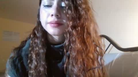 Snapshot of sexyaliceskay chatting on July 6, 2:30 am Alice Skay online show from July 6, 2:30 am