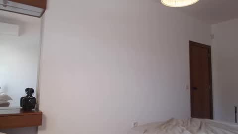 Snapshot of sexyandmarried chatting on October 20, 12:27 pm sexyandmarried online show from October 20, 12:27 pm