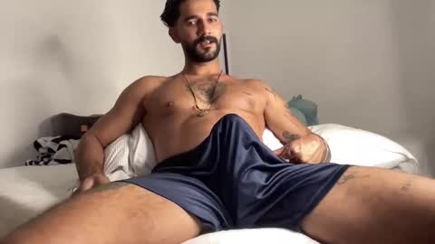 Asaf          online show from April 13, 7:08 pm