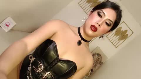 Snapshot of sexybaby2999 chatting on January 22, 10:29 am Lexie online show from January 22, 10:29 am
