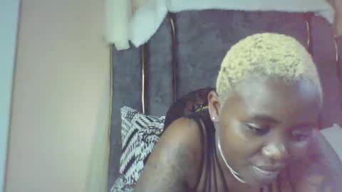 Snapshot of sexybabyface555 chatting on October 7, 11:51 am sexybabyface555 online show from October 7, 11:51 am