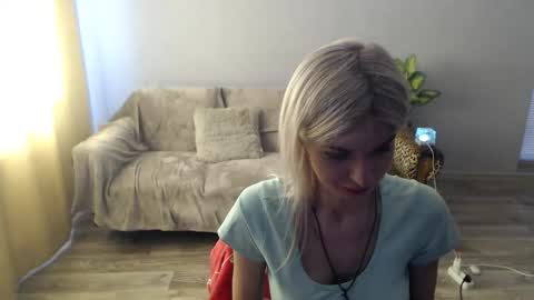 sexybeatriice online show from May 31, 6:21 am