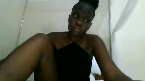 yvonne online show from May 20, 5:35 am