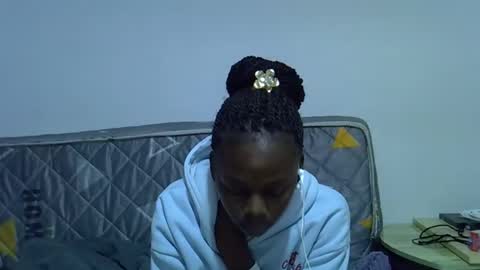 Snapshot of sexybeiby1 chatting on February 24, 2:53 am sexybeiby1 online show from February 24, 2:53 am