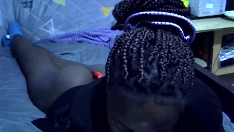 sexybeiby1 online show from July 18, 1:37 pm