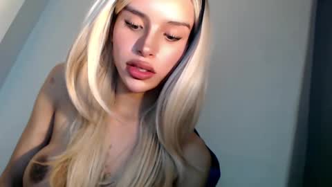 Seraphina Blaze online show from February 6, 12:48 pm