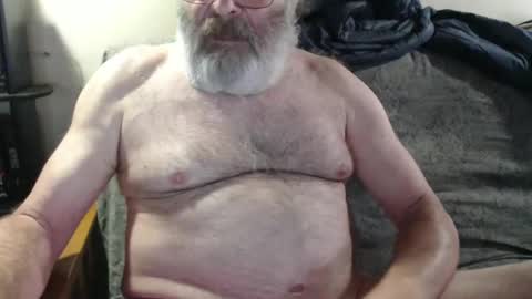 Snapshot of sexyblueyes54 chatting on January 12, 2:19 pm sexyblueyes54 online show from January 12, 2:19 pm