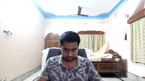 xcxcxcx online show from October 10, 6:40 pm