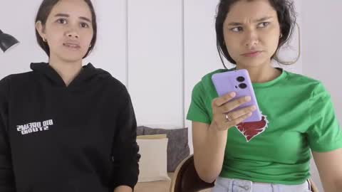 chanell and yina online show from January 8, 1:24 pm