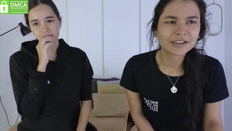 chanell and yina online show from February 12, 1:39 pm