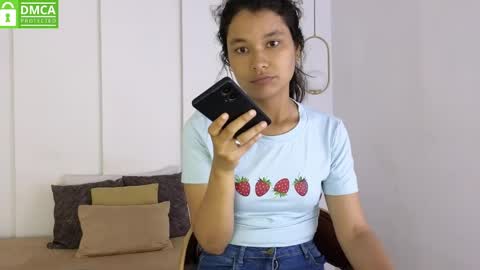 chanell and yina online show from May 6, 12:10 pm