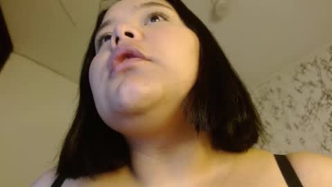 Snapshot of sexychubbyy chatting on October 15, 5:02 pm Eva online show from October 15, 5:02 pm