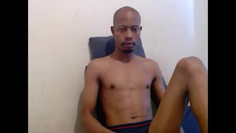 Snapshot of sexycouplexx01 chatting on February 23, 4:54 am sexycouplexx01 online show from February 23, 4:54 am