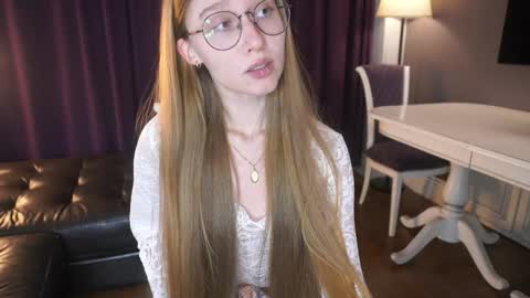 Snapshot of sexycutegirs chatting on December 16, 3:28 pm Hello my name is Merry every 200 subs - Hot show Fav patterns 577123 pvt open online show from December 16, 3:28 pm
