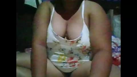 Snapshot of sexycutepussy18 chatting on December 17, 12:44 pm sexycutepussy18 online show from December 17, 12:44 pm
