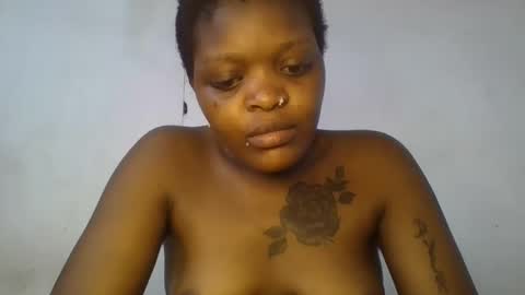 Snapshot of sexydee101436 chatting on March 14, 12:21 pm sexydee101436 online show from March 14, 12:21 pm
