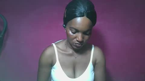 sexydoll32 online show from March 15, 10:05 pm