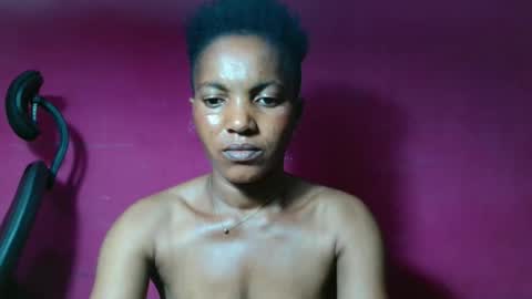 sexydoll32 online show from March 22, 9:40 pm