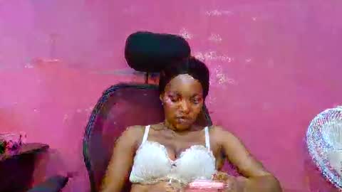 sexydoll32 online show from April 6, 7:59 pm