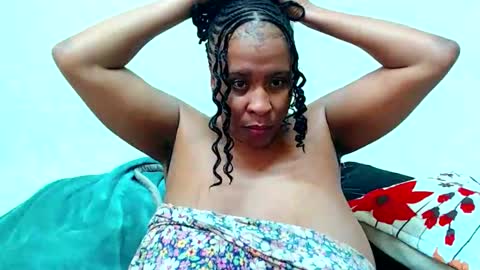 sexyebonylove89 online show from February 16, 8:21 am