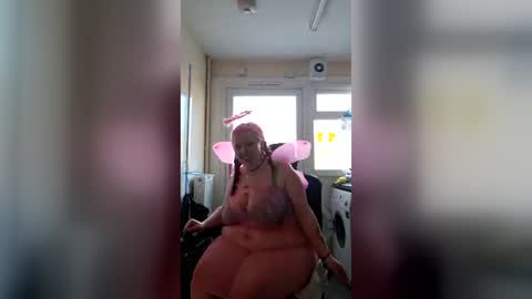 Snapshot of sexyemoprincess chatting on July 8, 6:56 pm Wouldntyouliketoknow online show from July 8, 6:56 pm