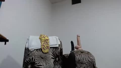 Snapshot of sexyfavgirl chatting on November 4, 8:24 am Mary online show from November 4, 8:24 am