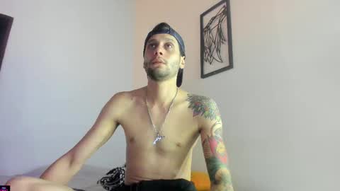 sexyfetissh online show from March 6, 4:20 am