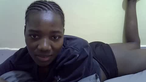 sexyghurl12 online show from February 7, 5:38 pm