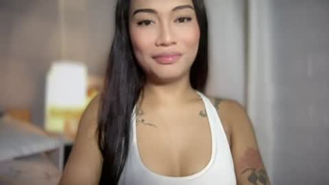 Snapshot of sexygoddessappira chatting on June 15, 7:27 pm sexygoddessappira online show from June 15, 7:27 pm