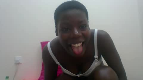 Snapshot of sexyhotgal4 chatting on September 26, 9:02 am MARGARET online show from September 26, 9:02 am