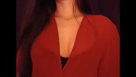 Snapshot of sexyideusa chatting on December 19, 1:39 am Sexy online show from December 19, 1:39 am