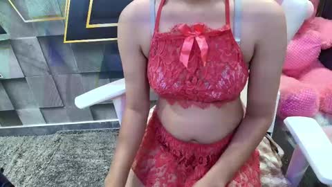 sexyislive online show from October 4, 11:30 am