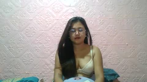 Snapshot of sexyjessa20 chatting on July 3, 12:06 am sexyjessa20 online show from July 3, 12:06 am