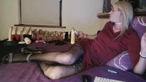 sexyjuliacd online show from April 13, 8:47 pm