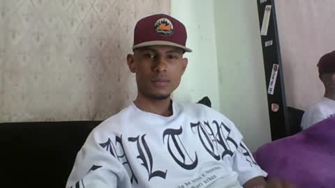 Sexy leon online show from April 23, 5:48 pm