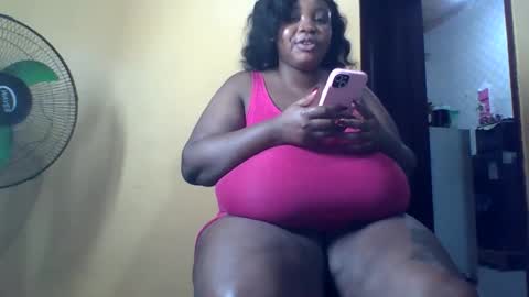 Snapshot of sexylo52 chatting on May 29, 7:01 pm sexylo52 online show from May 29, 7:01 pm