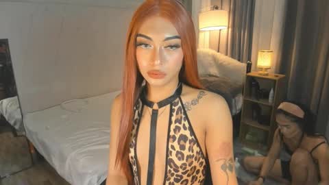 Snapshot of sexylovesappira chatting on December 16, 6:49 pm maxine online show from December 16, 6:49 pm